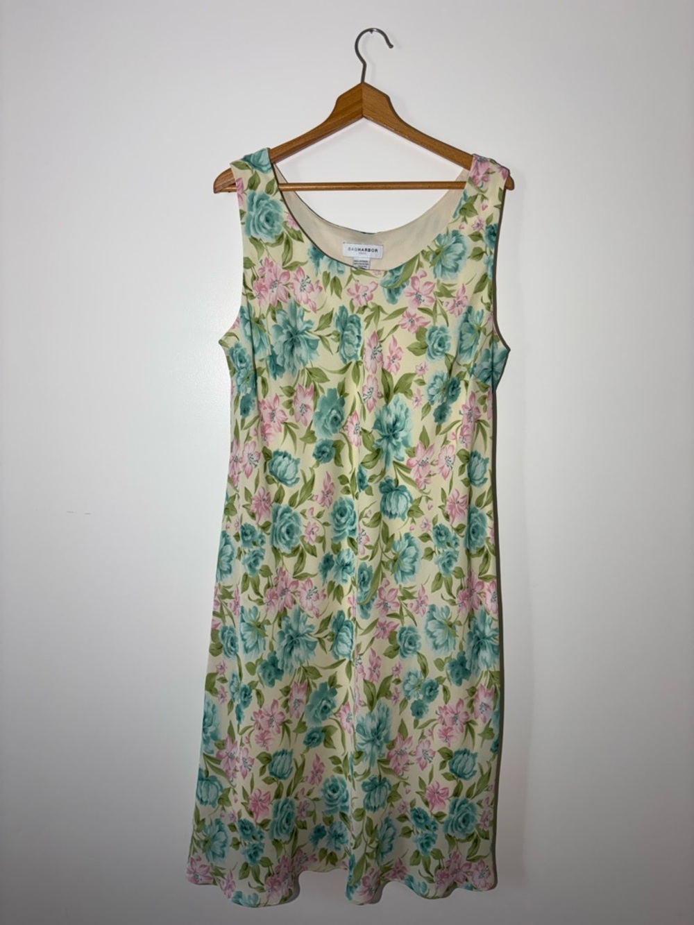Sag Harbor Floral Sleeveless Midi Dress in Cream, Teal, Pink Size 18